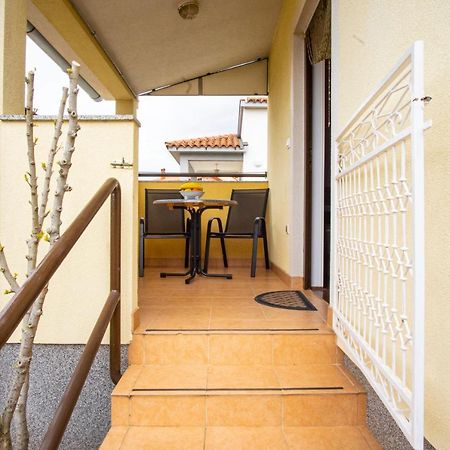 Apartman Luka Fažana Exterior foto