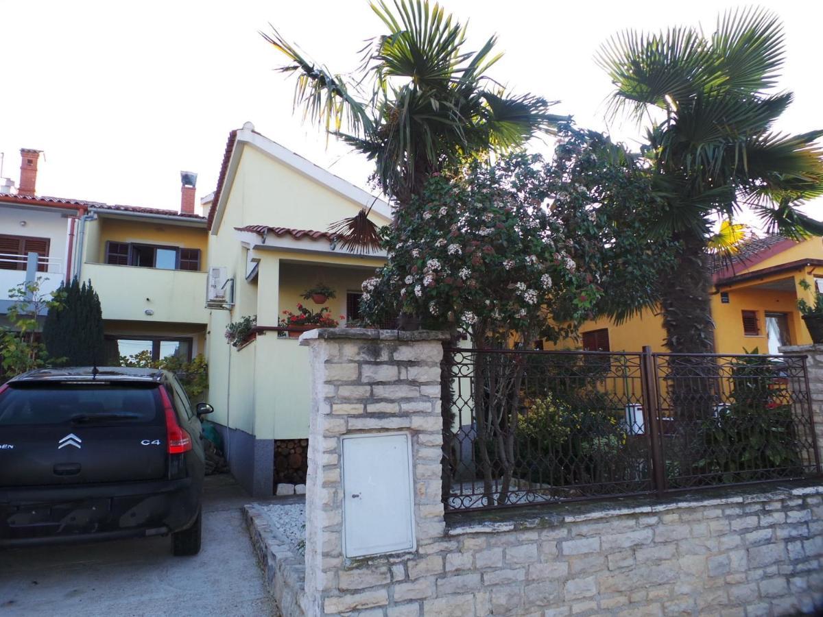Apartman Luka Fažana Exterior foto