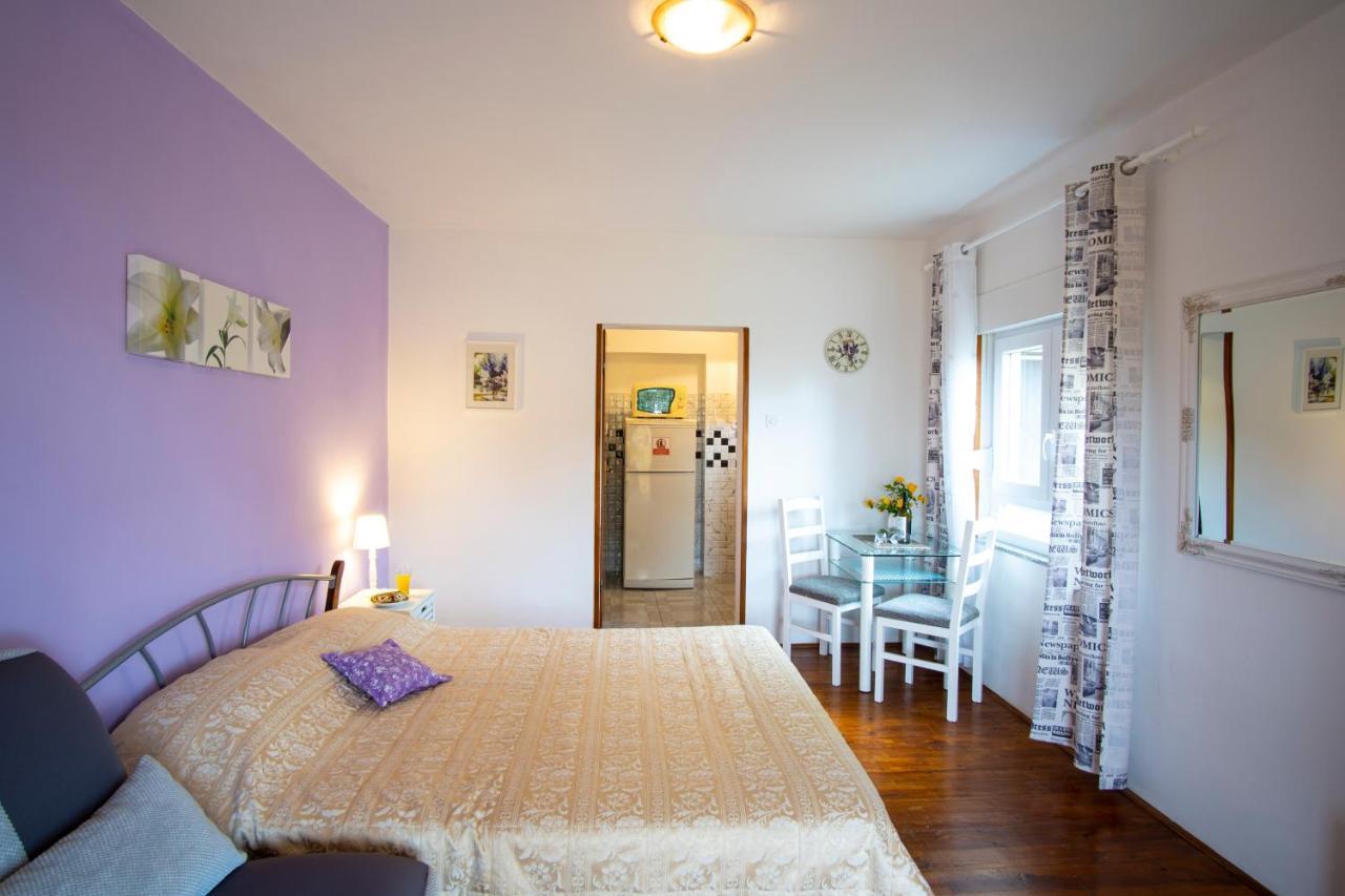 Apartman Luka Fažana Exterior foto