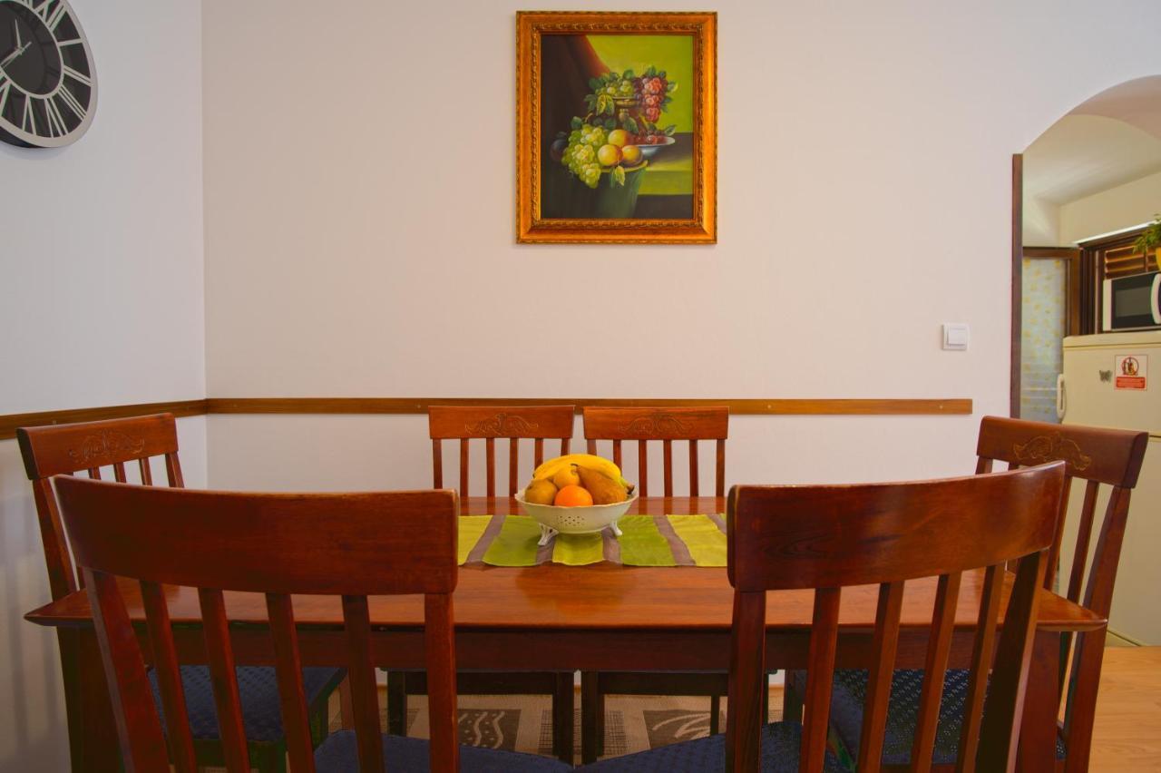 Apartman Luka Fažana Exterior foto