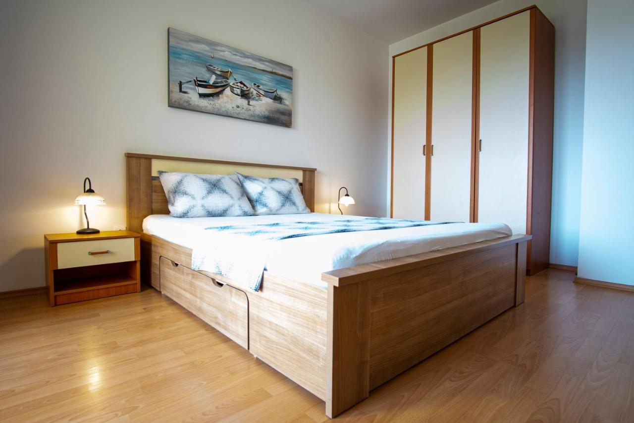 Apartman Luka Fažana Exterior foto